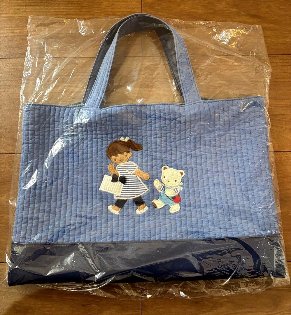 ファミリア　ピオヌンナル　コラボバッグ