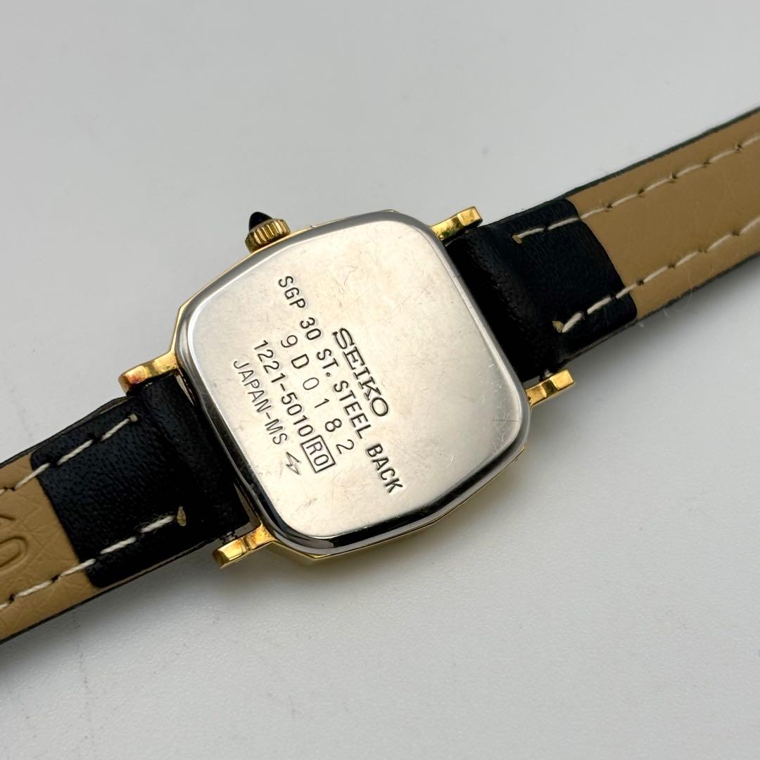 稼動品　SEIKO エクセリーヌ　ヴィンテージ　SGP30 腕時計　レディース