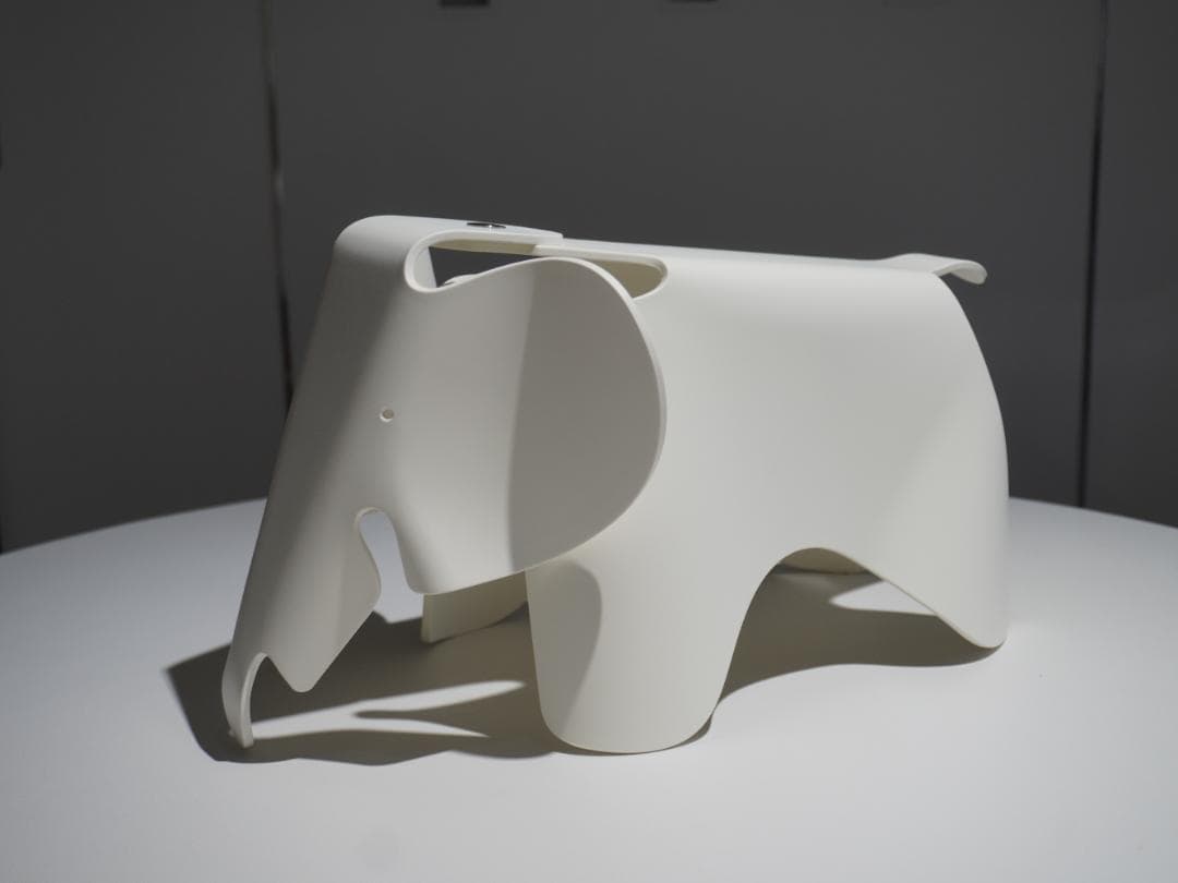 イームズ エレファント スモール