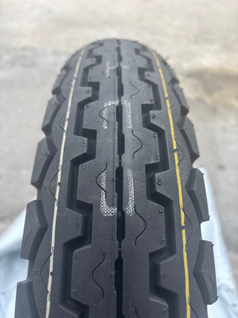 ダンロップ　TT100 4.10-18 4PR