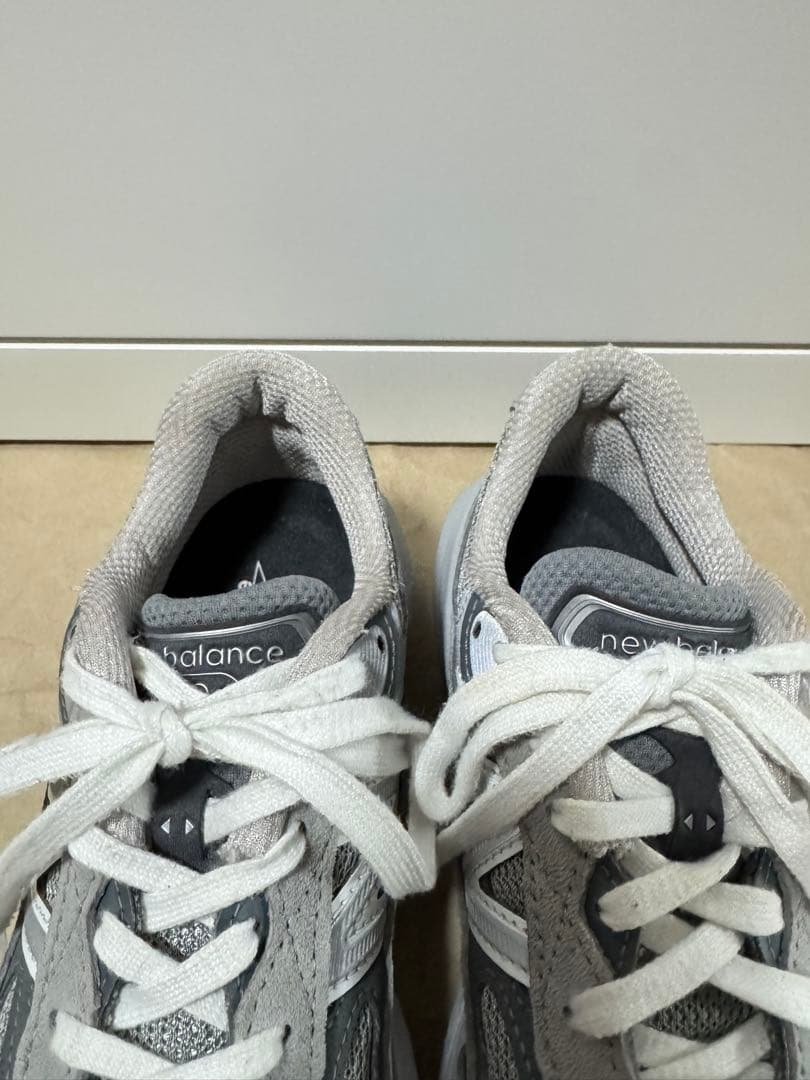 【美品】New Balance W990GL6 グレー