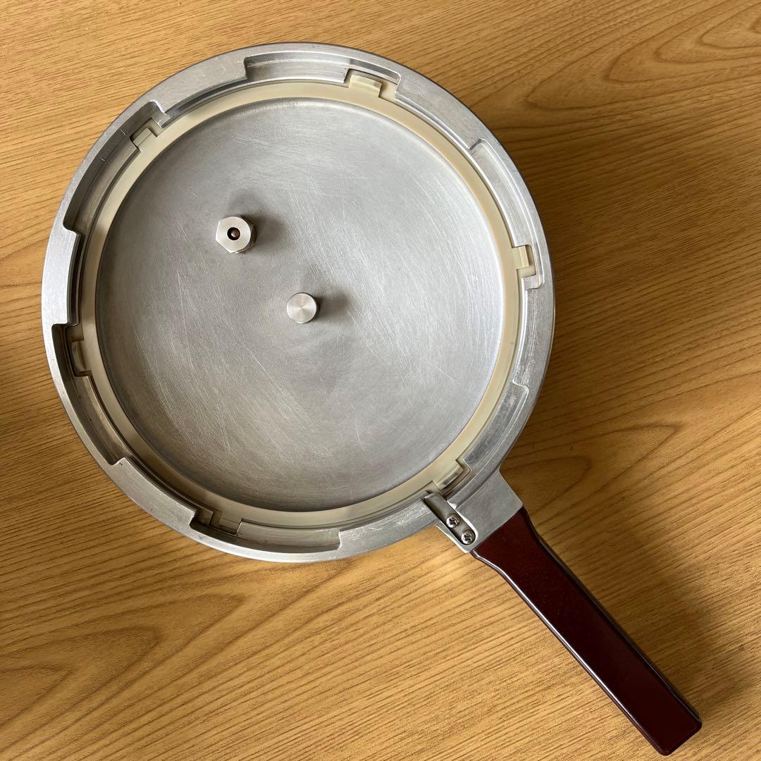 平和ステンレス圧力鍋 中型