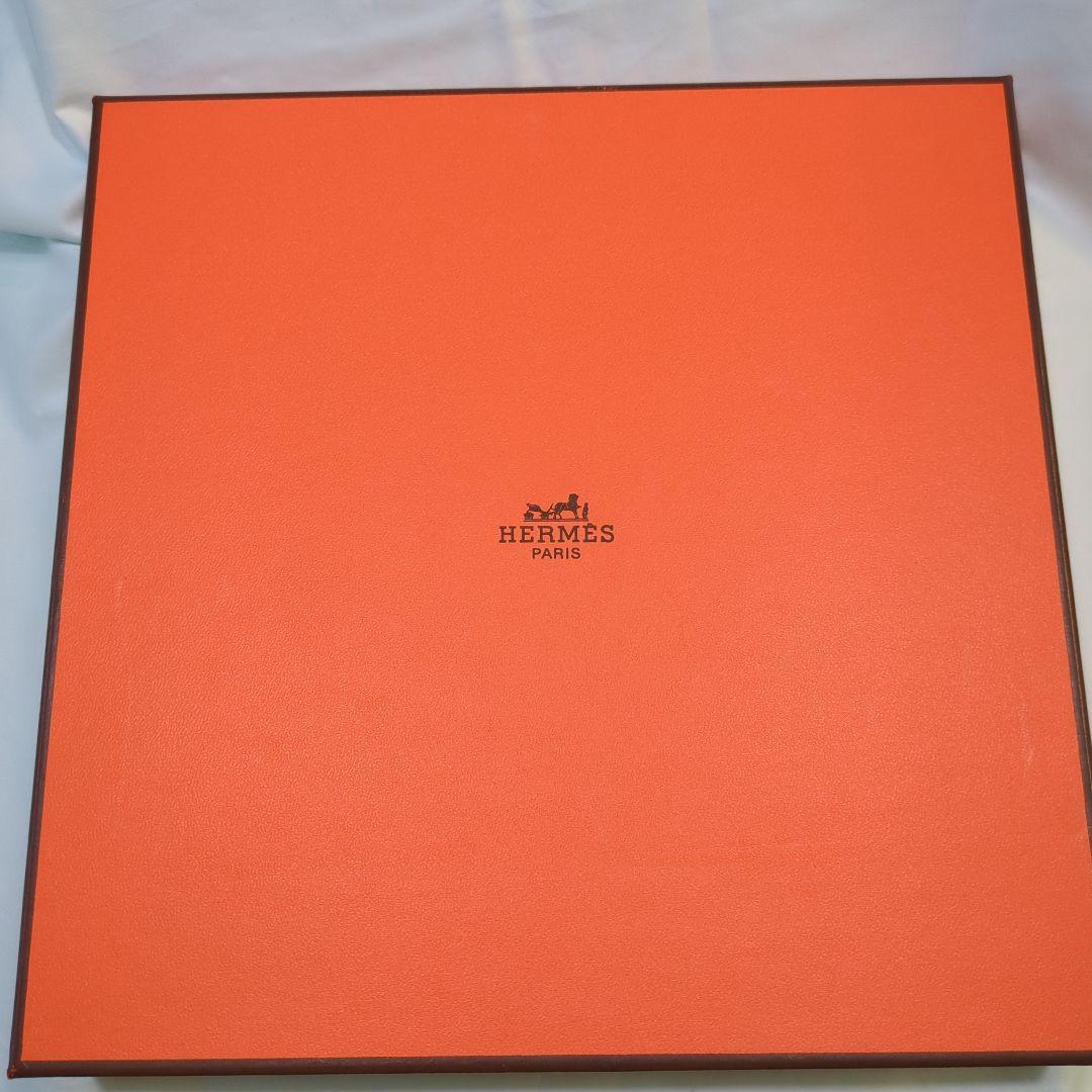 新品未使用♥エルメスHERMES 青いチェーン模様 洋食器 箱付き◇お買い得品✨