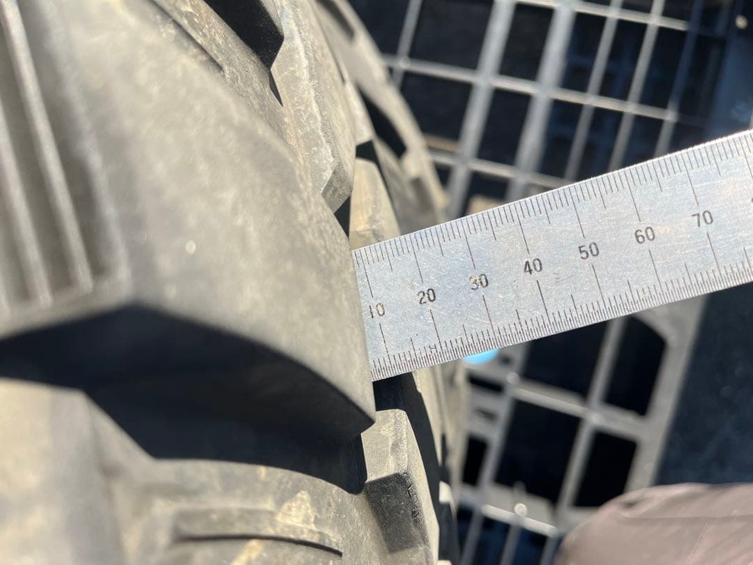 ダンロップ グラントレック MT2 235/85R16 4本セット
