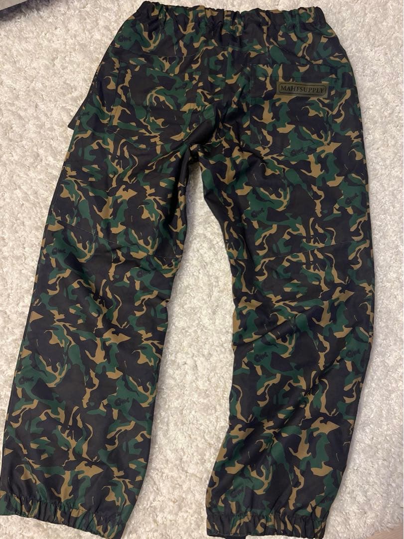 スノーボードウェア 迷彩 上下セット