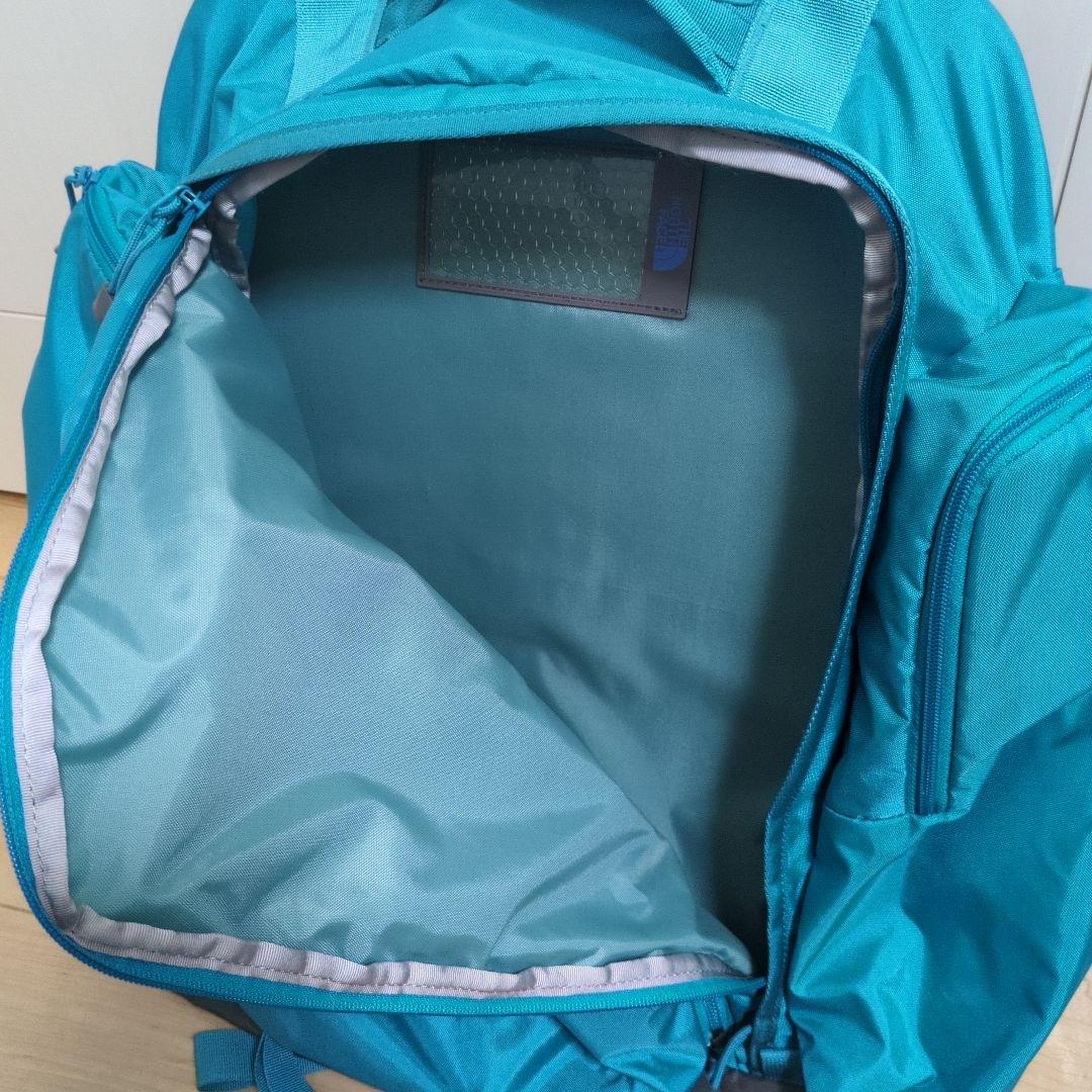THE NORTH FACE ターコイズ リュック
