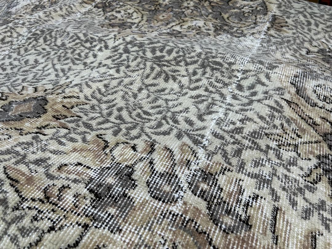 【Vintage rug】オーバーダイ｜194 x 279 cm｜トルコラグ