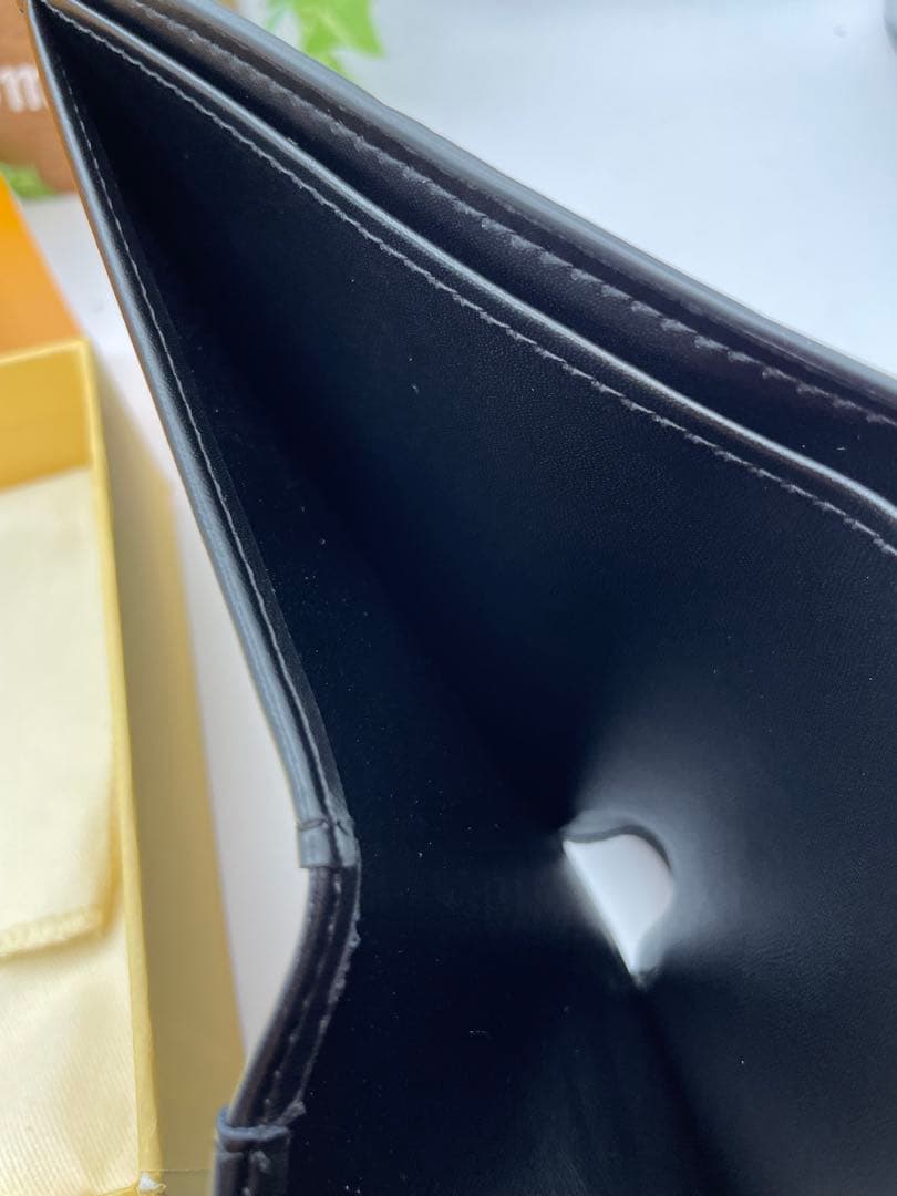 【美品】LOUIS VUITTON ポルトフォイユ・ミュルティプル 2つ折り財布