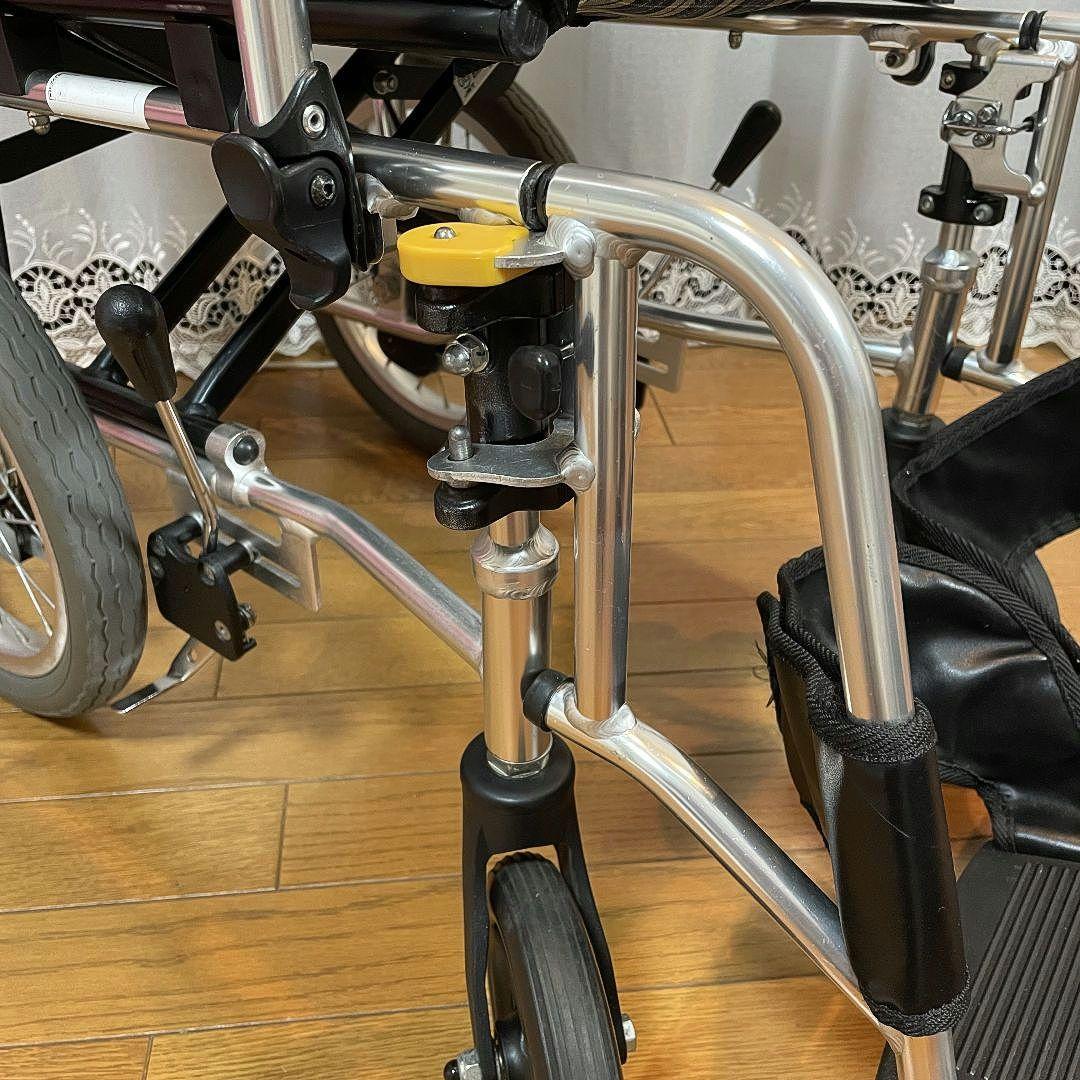 ♿️介助型 自立リハビリ訓練に最適 とても使いやすく便利な多機能タイプ 車椅子
