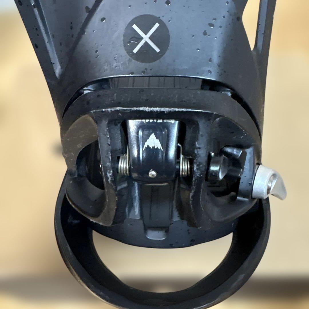 ブラックスノーボードビンディング メンズ・ミディアム