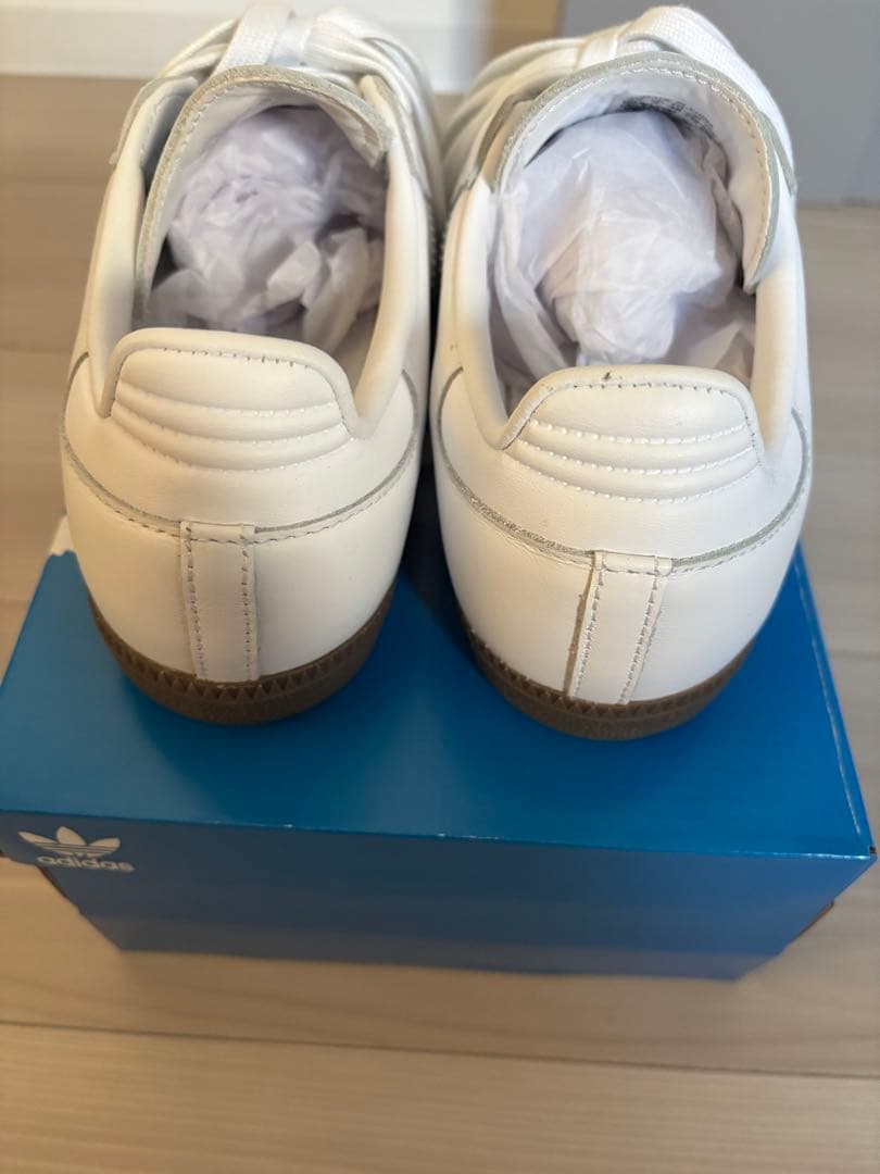 adidas samba ホワイト/グレー スニーカー