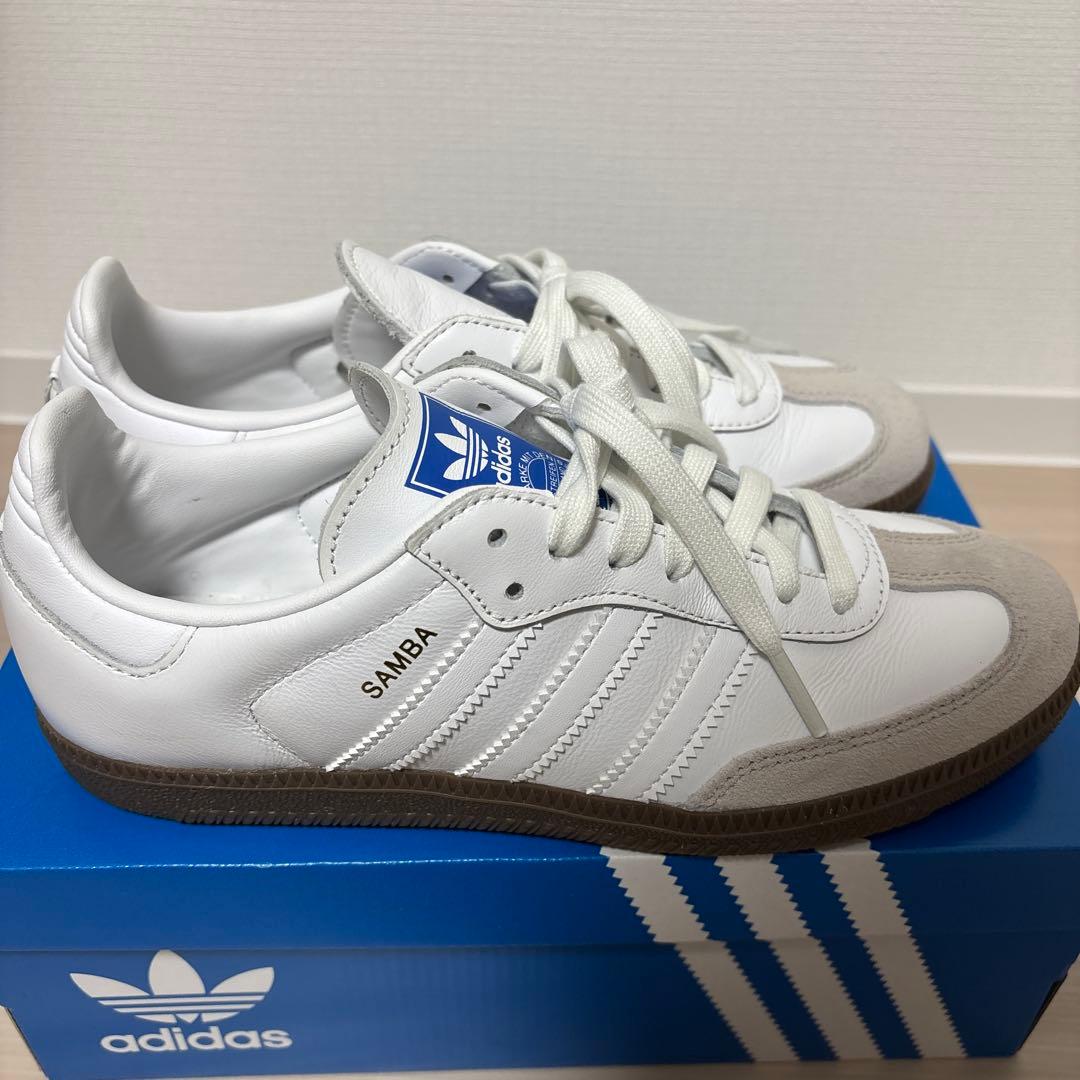 adidas samba ホワイト/グレー スニーカー