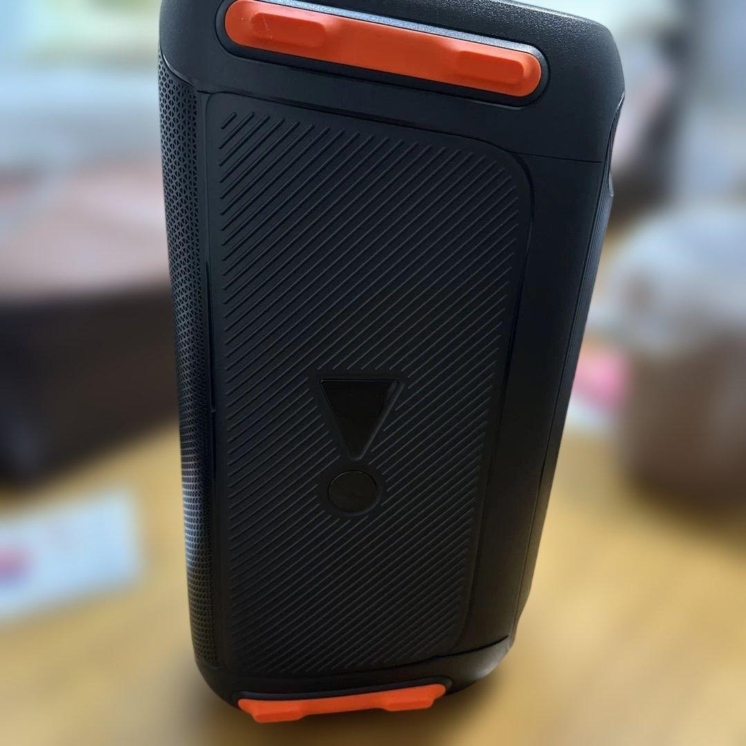 JBLPATYBOX110パワフルB￼Iuetoothスピーカー充電コード付き