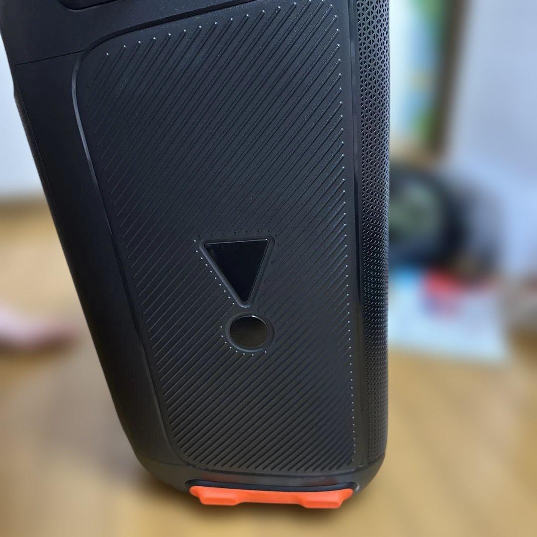 JBLPATYBOX110パワフルB￼Iuetoothスピーカー充電コード付き