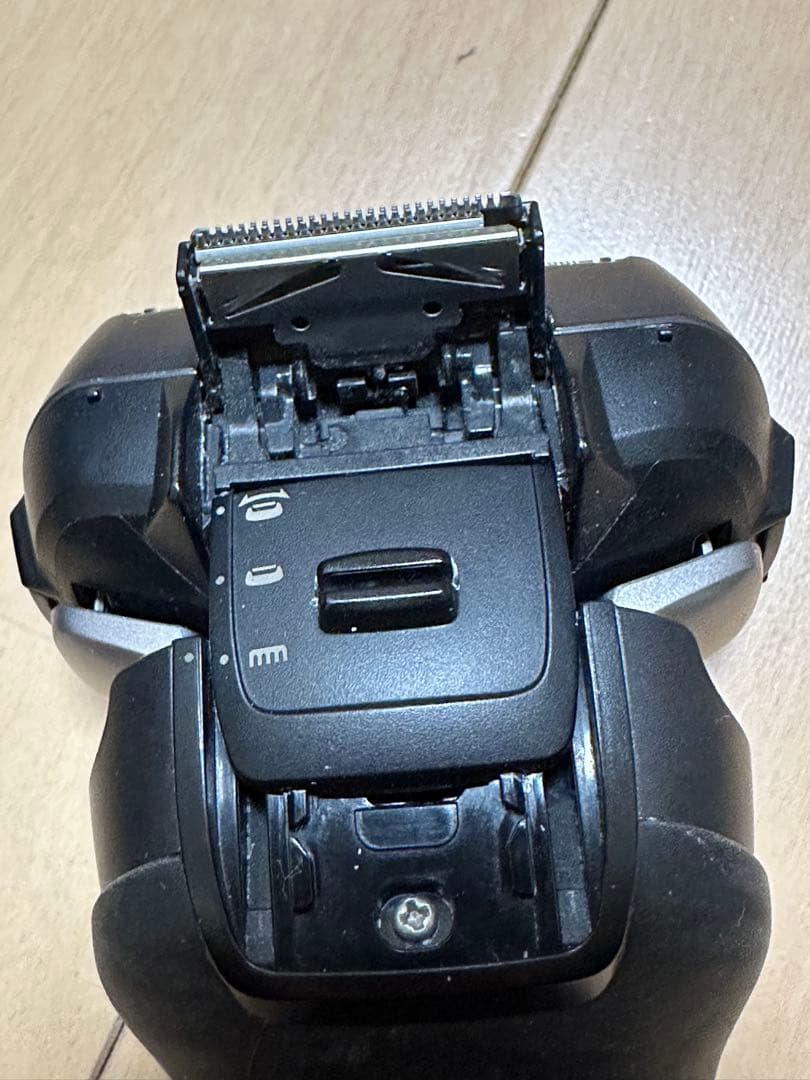 パナソニック　ラムダッシュ　pro プロ 5枚刃　ES-LV5W