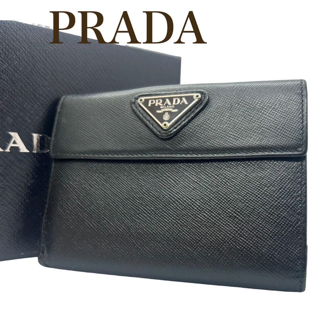 【美品】プラダ サフィアーノ 二つ折り財布 ブラック 黒 三角ロゴプレート