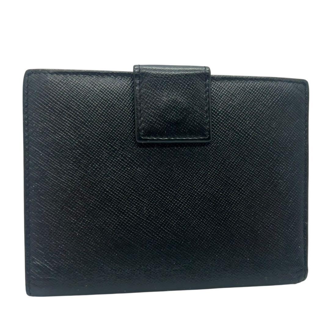 【美品】プラダ サフィアーノ 二つ折り財布 ブラック 黒 三角ロゴプレート