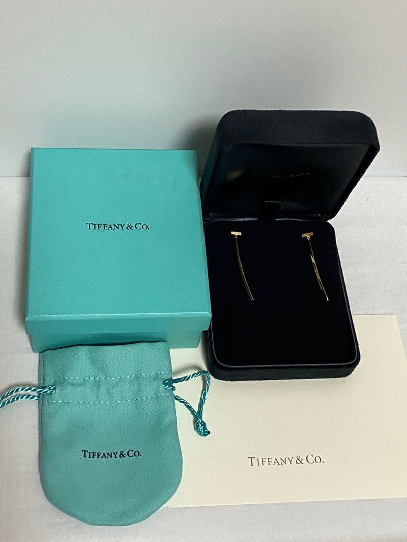 Tiffany ティファニー　ピアス　Tバー