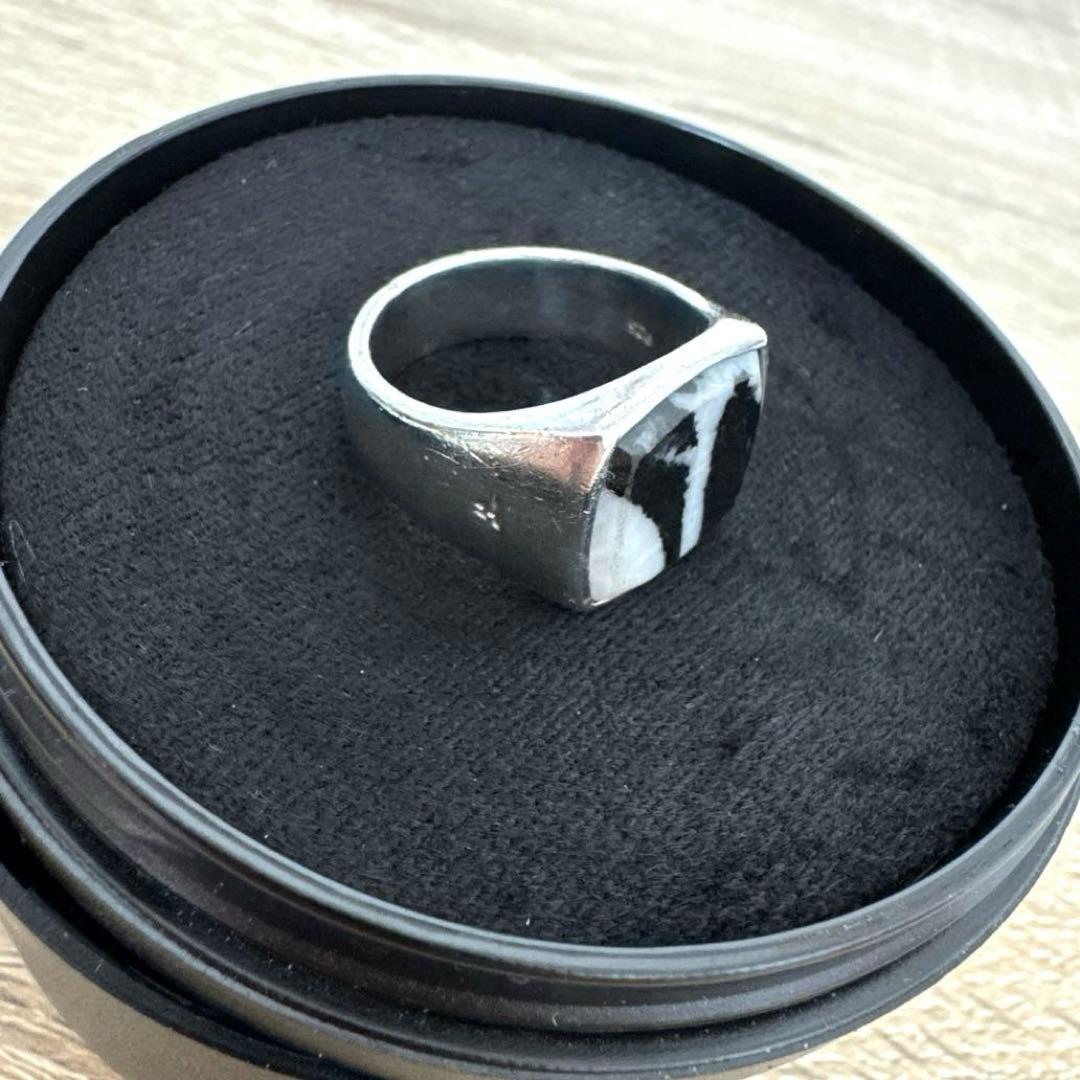 アクセサリー TOM WOOD CUSHION ZEBRA MARBLE