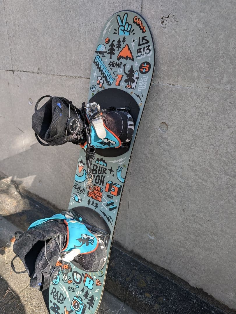Burtonキッズスノーボード、ビンディング、ブーツセット