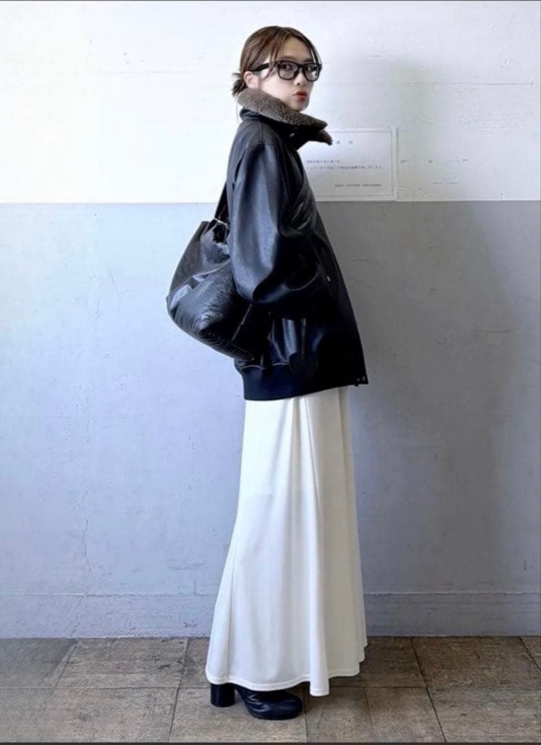 アダムエロペ　シンセティックレザーフライトジャケット　黒