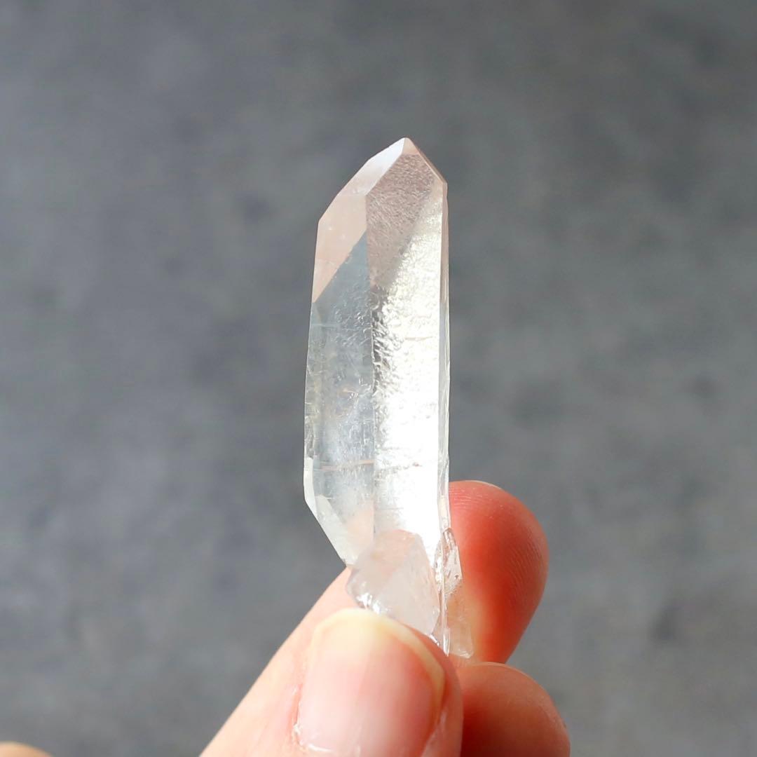 ダブルポイント ヴィジョンクォーツ 水晶 天然石 希少 鉱物 両剣水晶