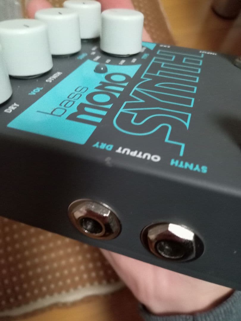 b*9様 ELECTRO-HARMONIX BASS MONO SYNTH