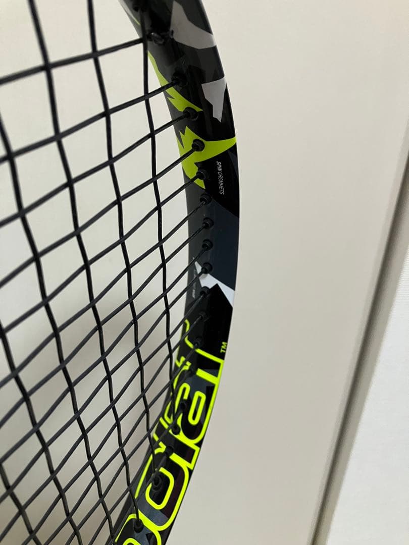バボラ ピュアアエロ　PURE AERO 100 G3