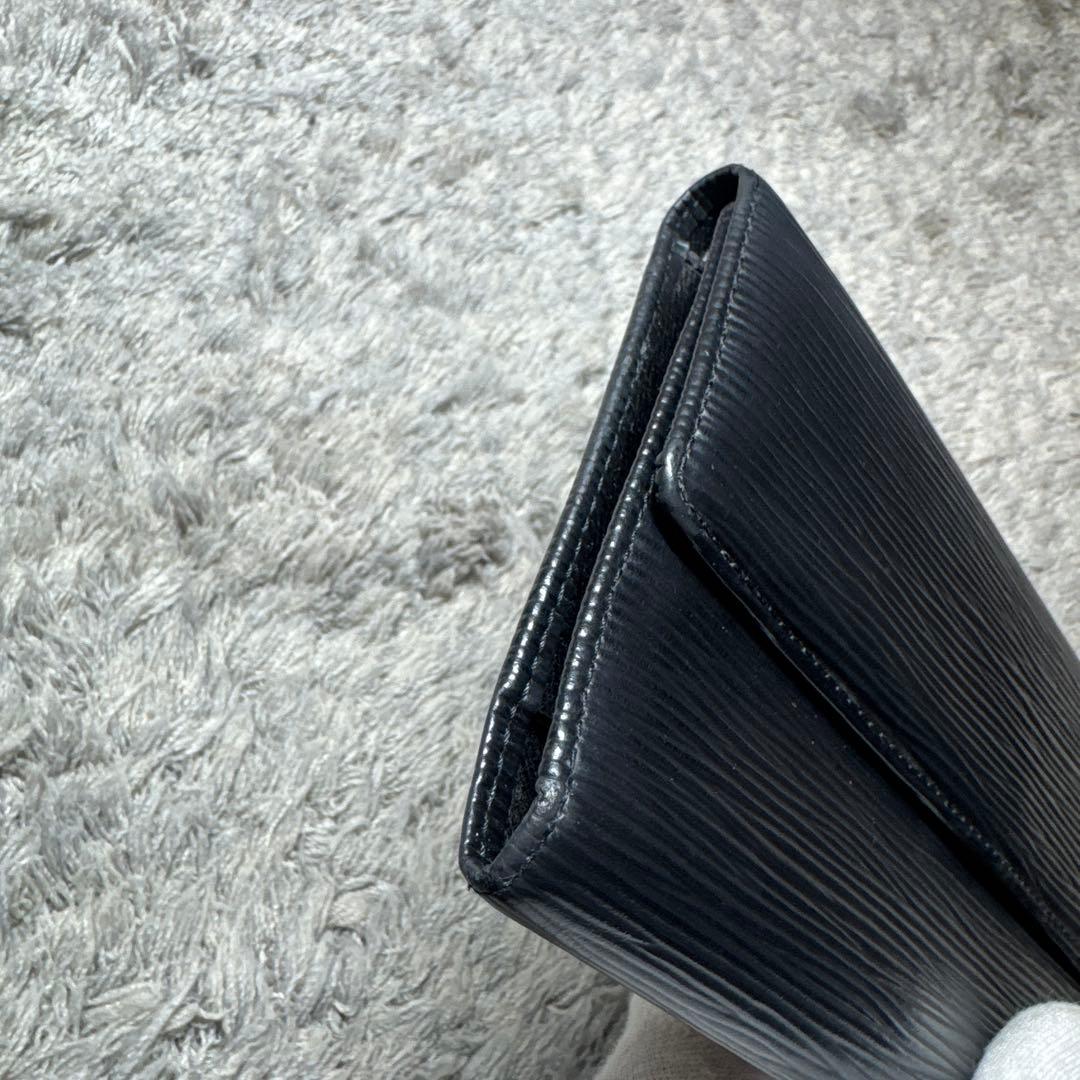 LOUIS VUITTON ルイヴィトン 長財布 三つ折り エピ ブラック