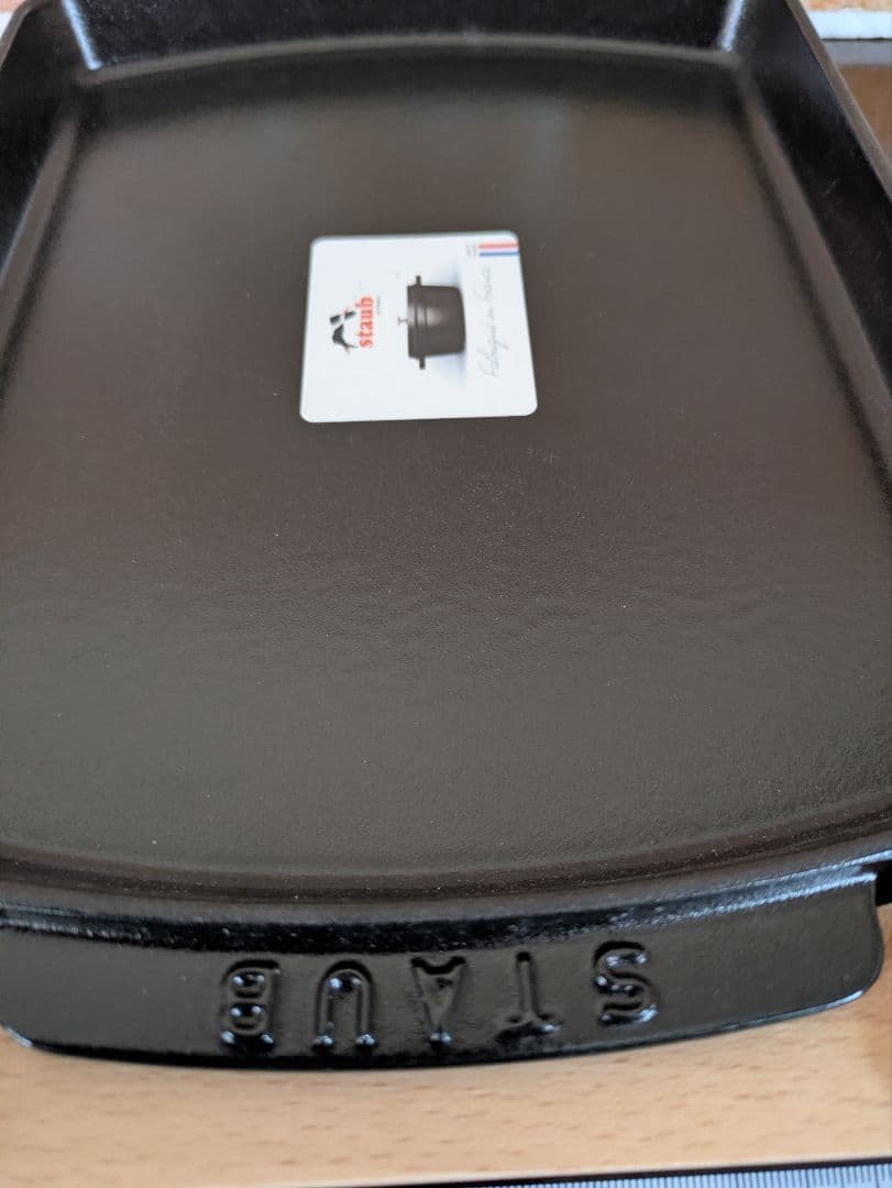 ★新品未使用★staub　ストウブ ステーキプレート　鋳鉄　フランス製