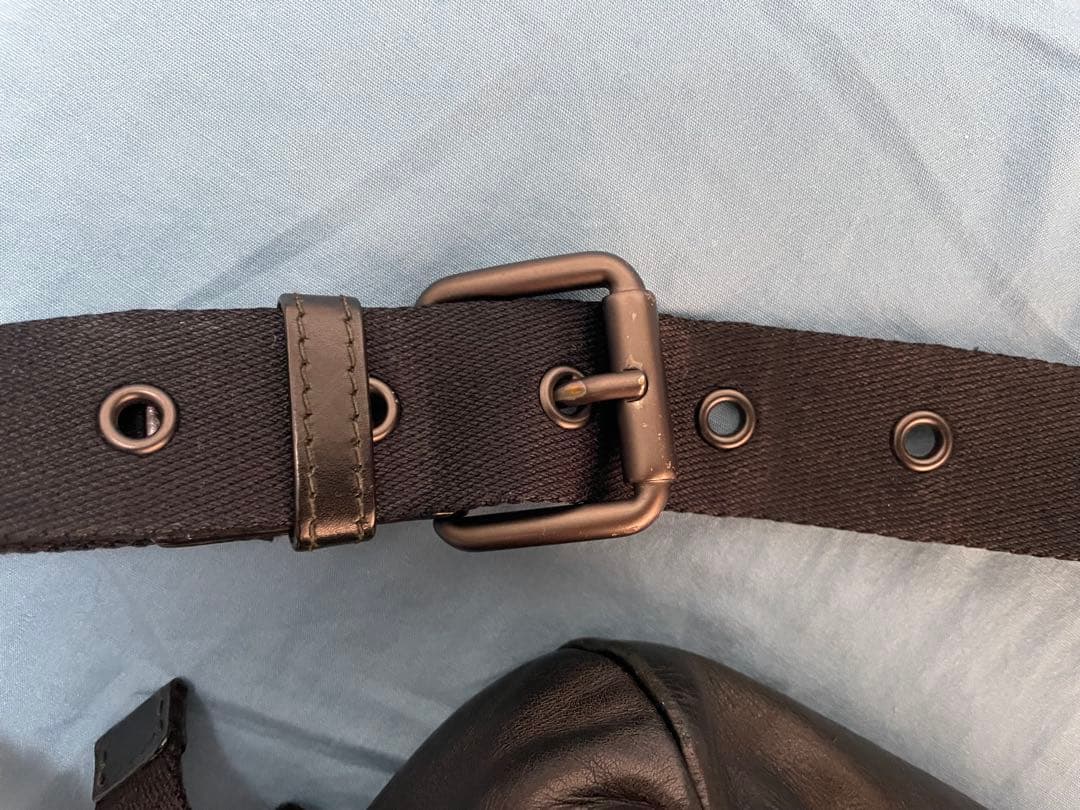 【デゲン】BOTTEGA VENETA ボディバッグ ブラック