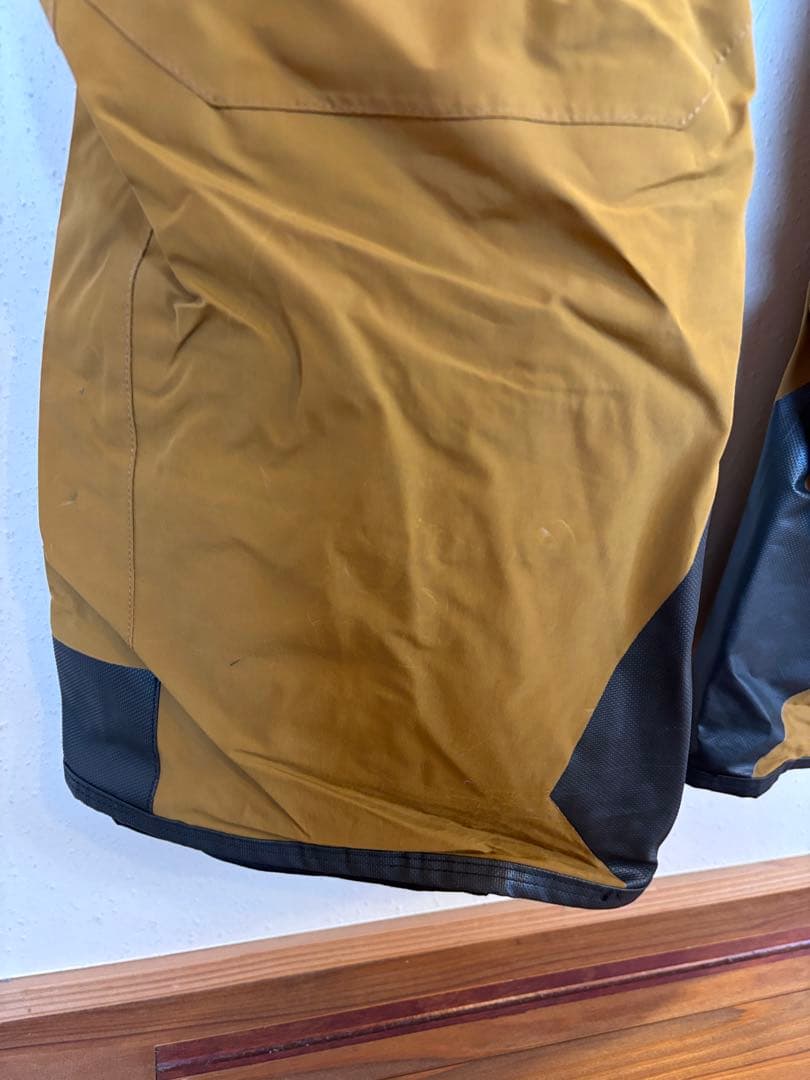 れ*せ様 volcom ビブパンツ gore-tex ゴアテックス ボルコム s