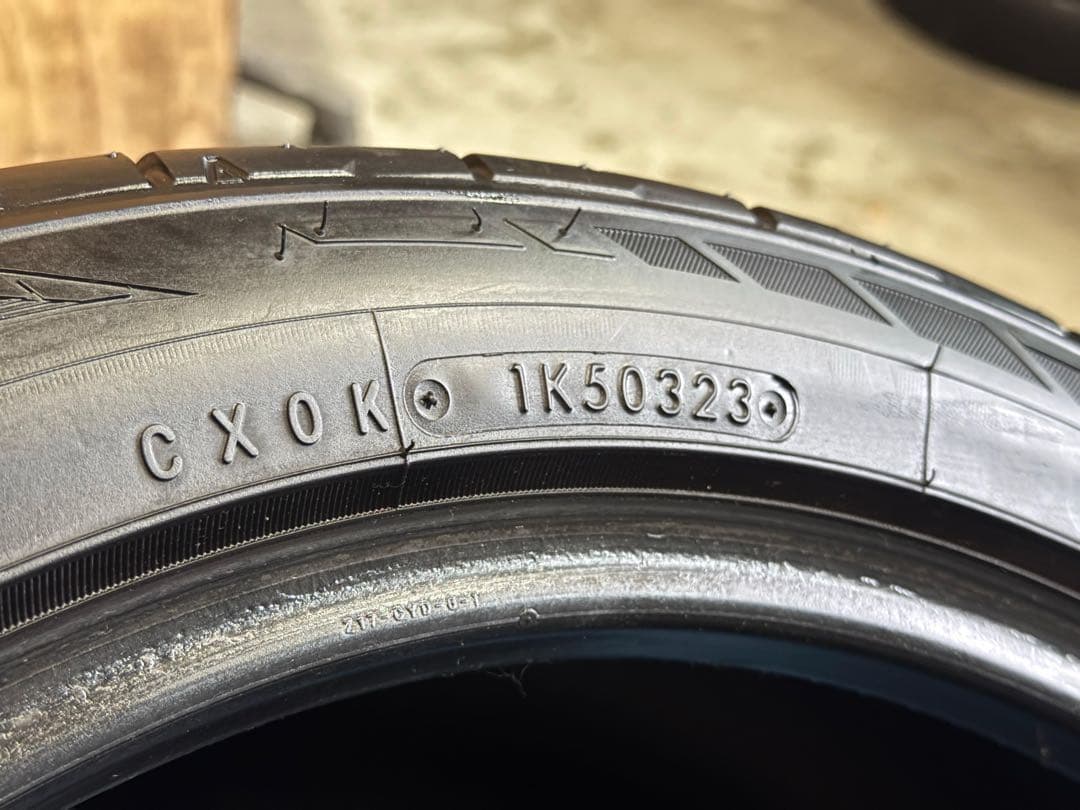タイヤ・ホイール (559)(2)215/45R17 NITTO NT555