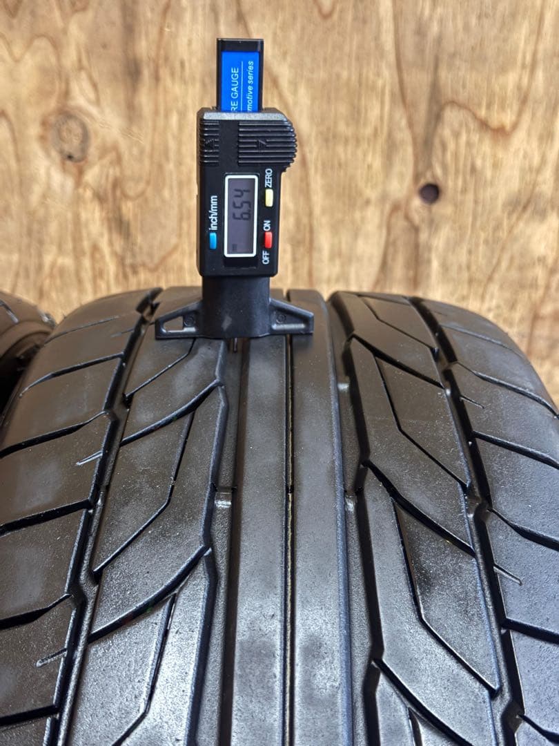 タイヤ・ホイール (559)(2)215/45R17 NITTO NT555
