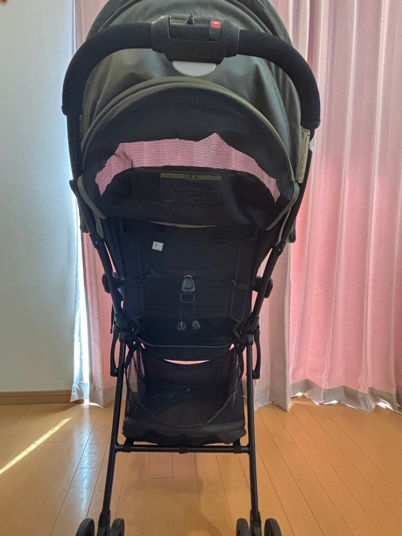 【美品】マジカルエアー B型ベビーカー　軽量　カーキ
