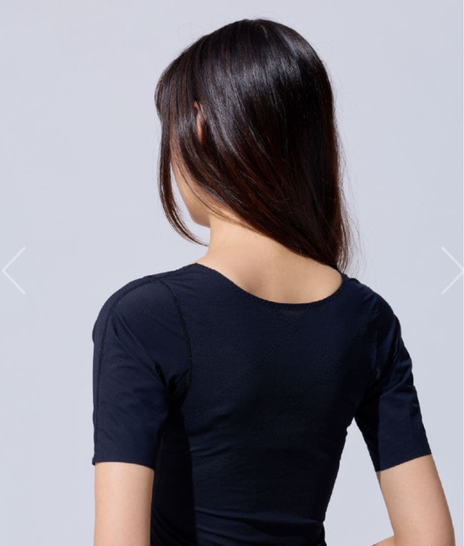 プウアボーテ　美姿勢インナー　Mサイズ　peu à beauté