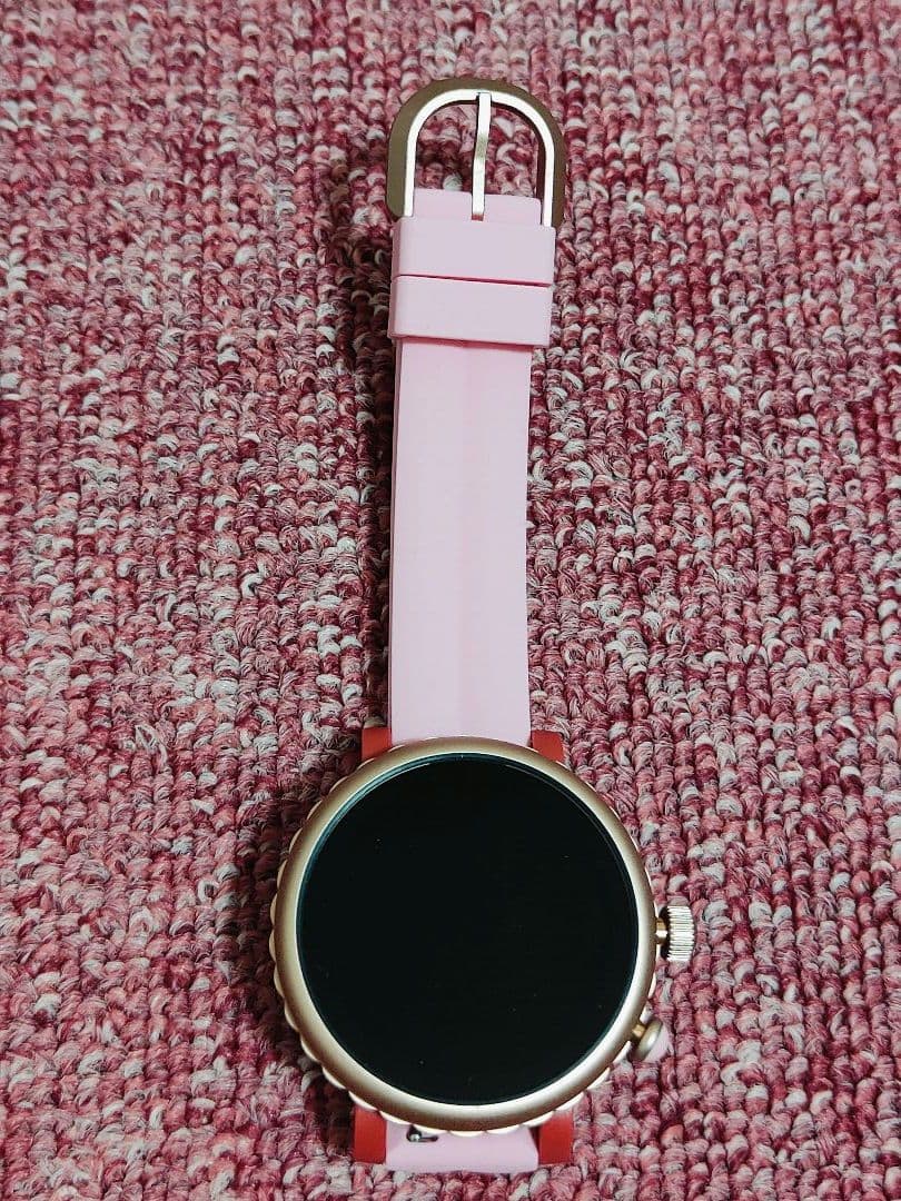 【美品】ケイト・スペード　ニューヨーク　スマートウォッチ