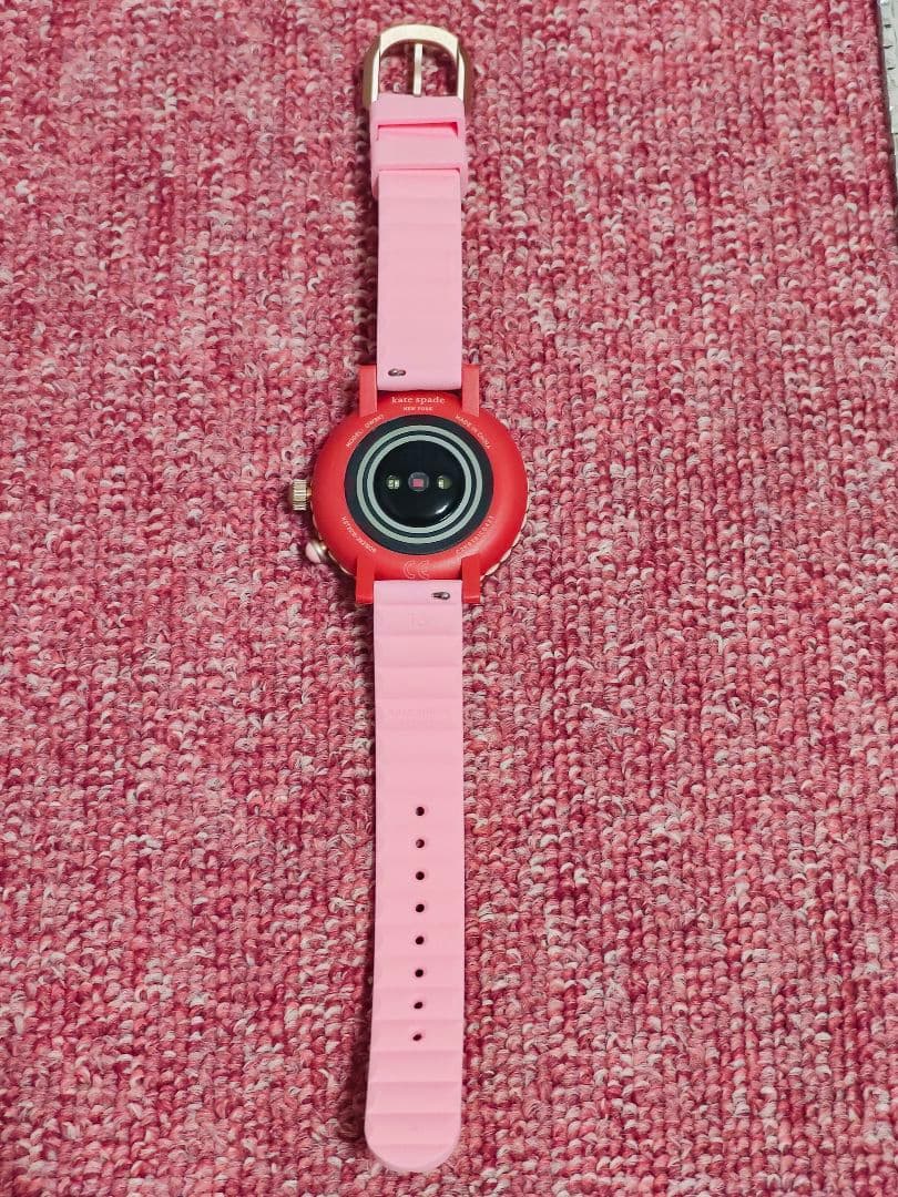 【美品】ケイト・スペード　ニューヨーク　スマートウォッチ