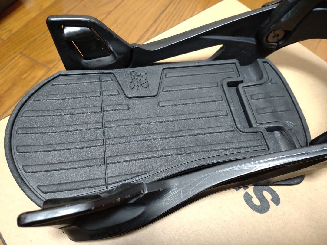 Burtonバートン StepOn ステップオン Mサイズ