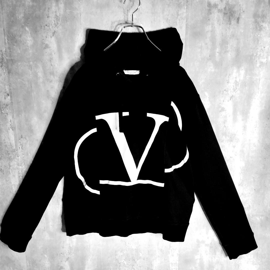 【美品】ヴァレンティノ アシンメトリー ビッグセンターVロゴ パーカー M