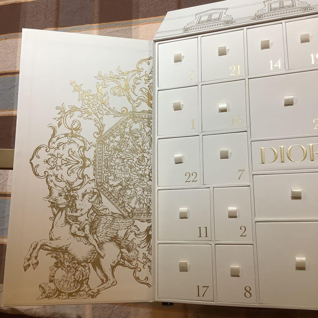こずこずDior アドベントカレンダー 25個収納　空箱　中身無し
