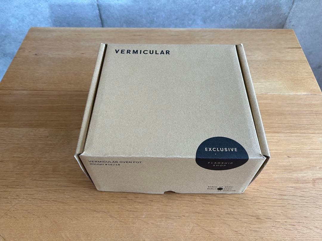 VERMICULAR OVEN POT ROUND #18 BASIC メンテ済