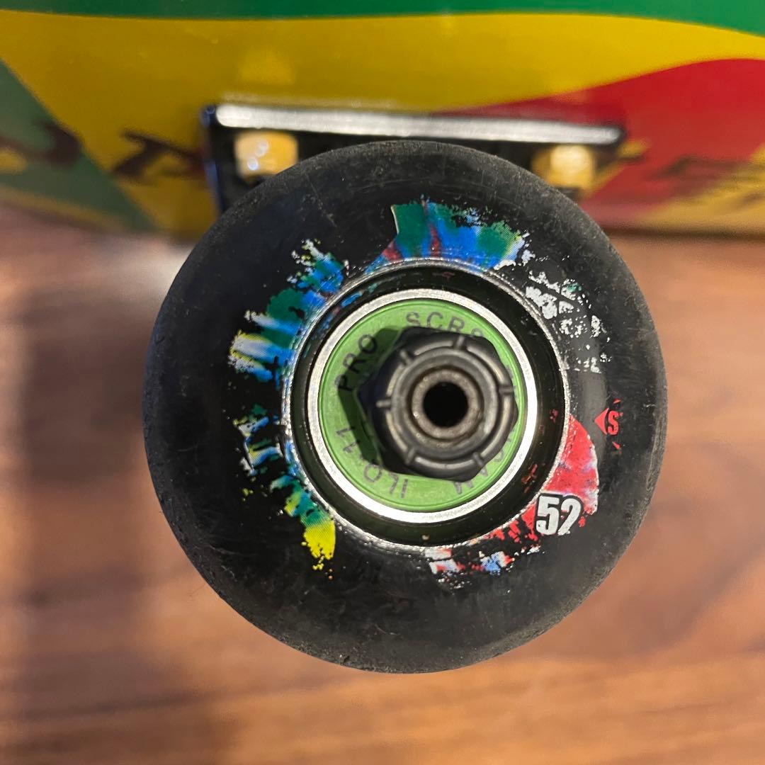 子供用　スケボー　スケートボード　コンプリート　美品　DGK サンダートラック