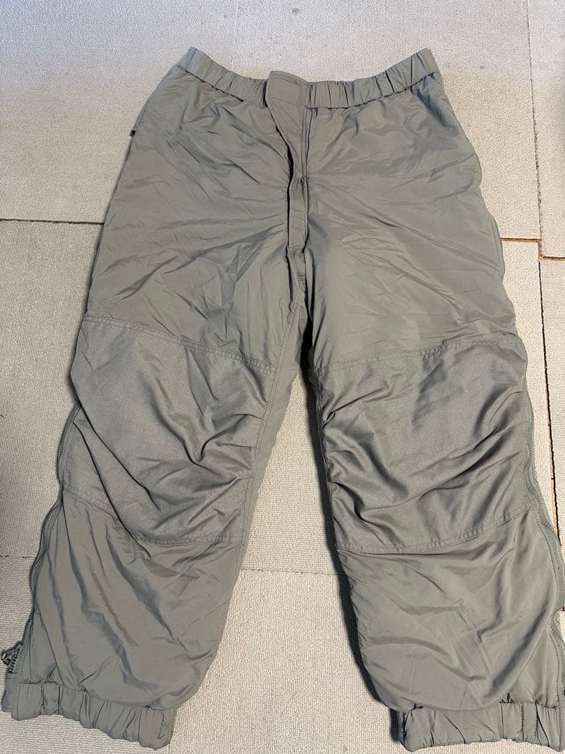 米軍 ECWCS LEVEL7 PRIMALOFT パンツ　カーキ　M_R