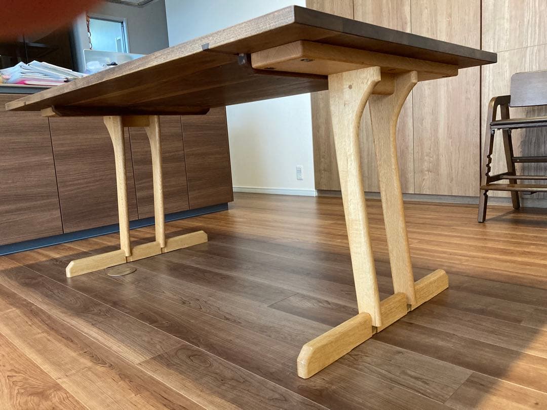 値下げ中　ダイニングテーブル　ウォールナット　オイル仕上げ　家具一点物