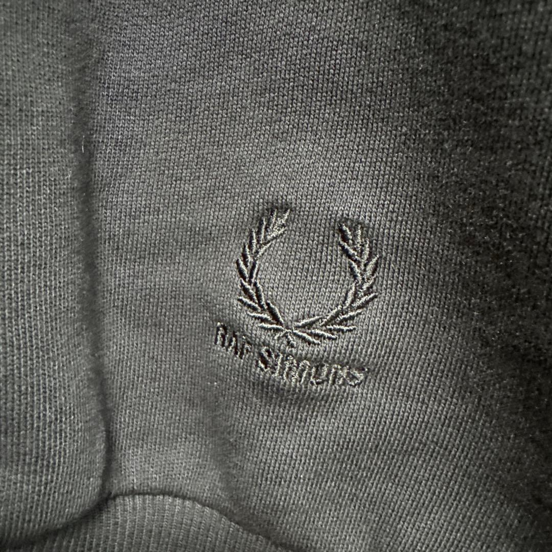 RAF SIMONS FRED PERRY スローガンパッチパーカー