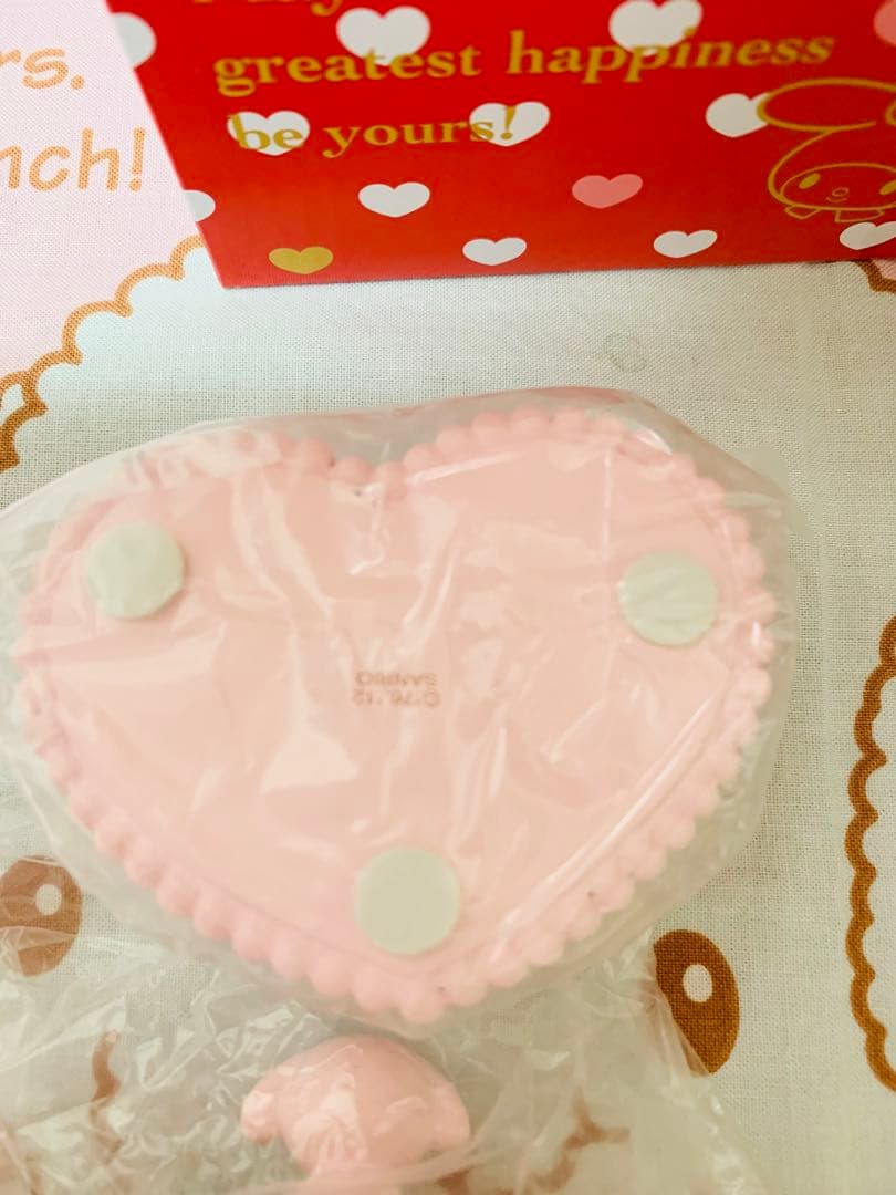 マイメロディ ケーキ型小物入れ MY MELODY クリスマス いちご