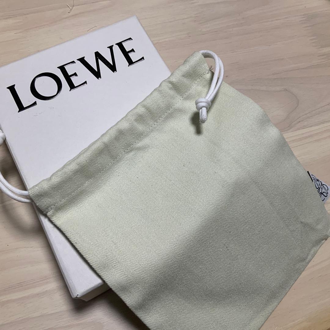 LOEWE 三つ折り財布 グレージュ　ベージュ ライトグレー　レザー
