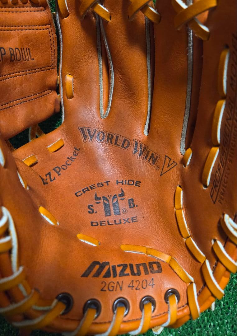 MIZUNO MUTANT 中日ドラゴンズ 牛島和彦