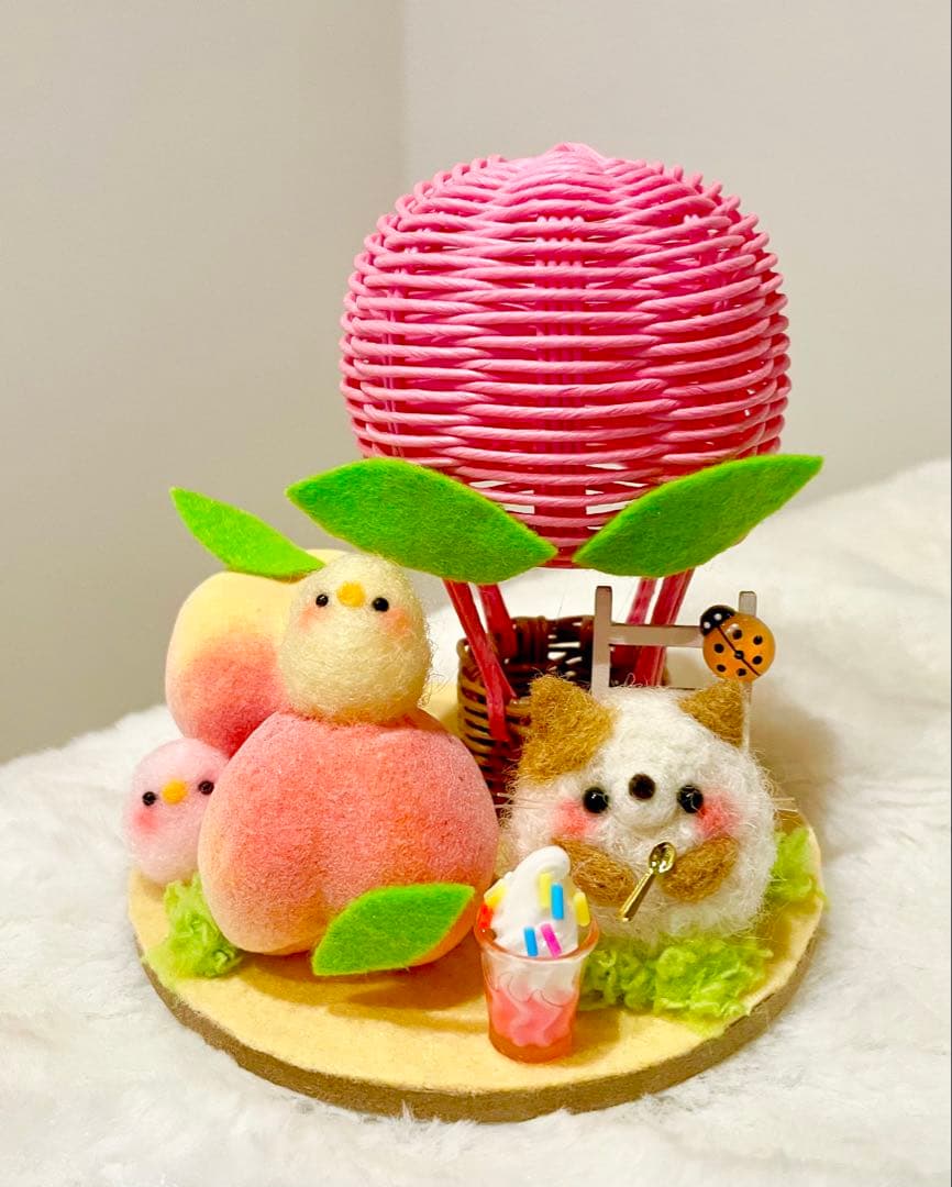 junpemiページ♡アイス気球- ̗̀ ☺︎ ̖́-チョコミント♡羊毛フェルト